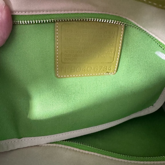 Coach Legacy Hampton Gallery Tote - Picture 8 of 11